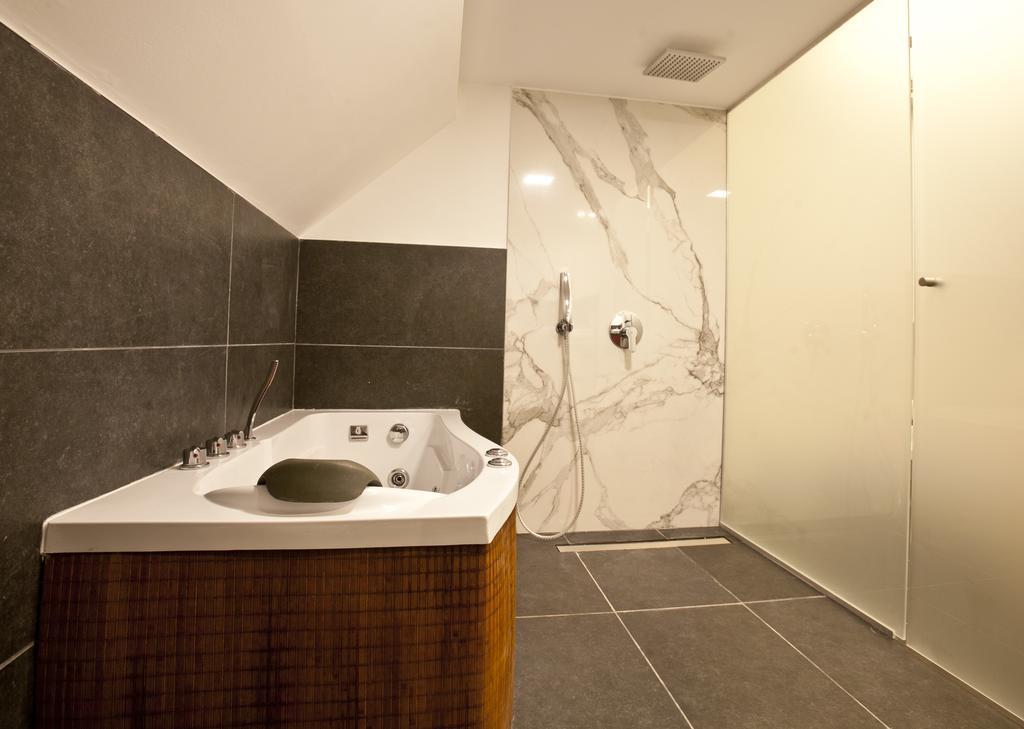 Parliament Penthouse Boutique B&B ブダペスト エクステリア 写真